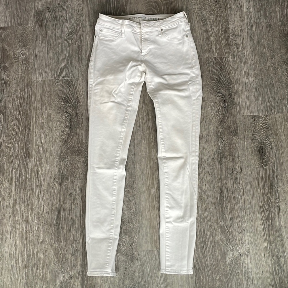 White Skinny Jeans